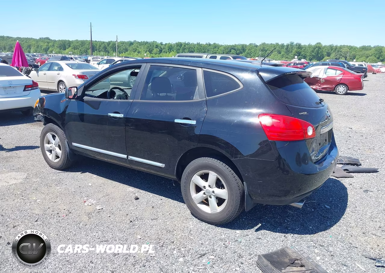 2012 Nissan Rogue S VIN:JN8AS5MV4CW703415 - 3