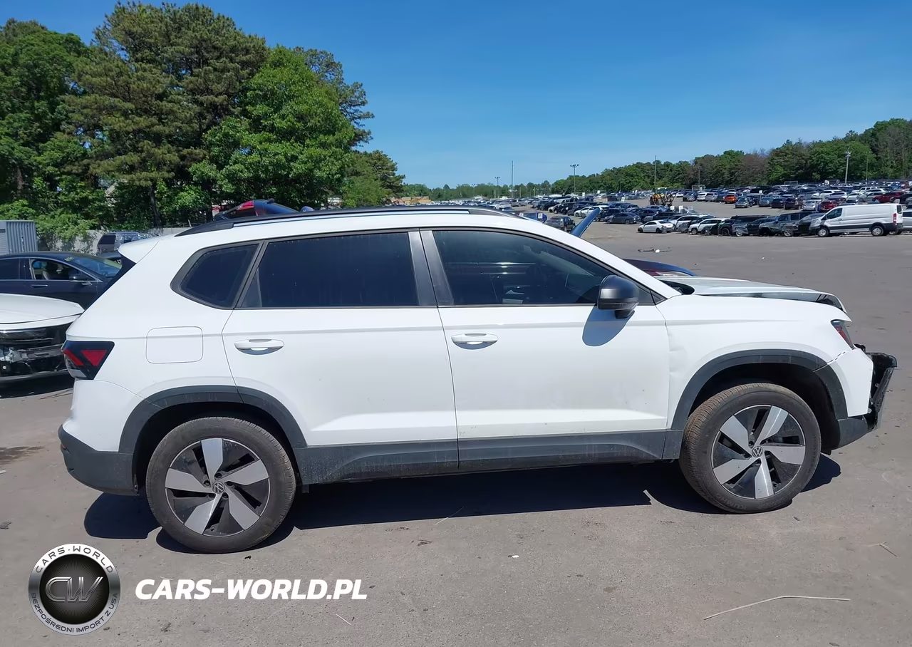 2025 Volkswagen Taos 1.5T S VIN:3VV8C7B26SM003570 - 13