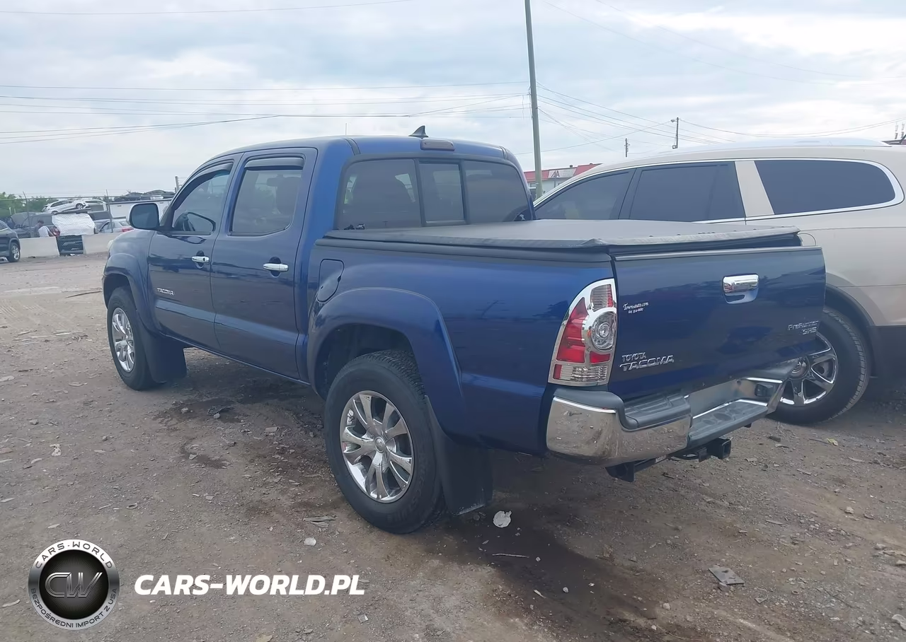 2015 Toyota Tacoma Prerunner VIN:5TFJX4GN8FX042196 - 3