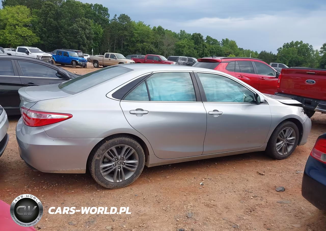 2015 Toyota Camry Se VIN:4T1BF1FK9FU490487 - 13