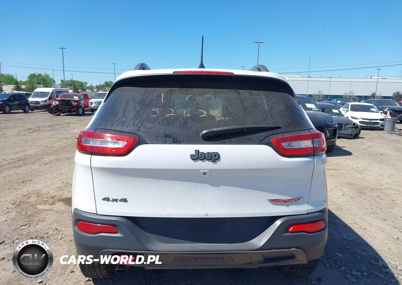 2017 Jeep Cherokee Trailhawk 4X4 VIN:1C4PJMBBXHW660122 - 17