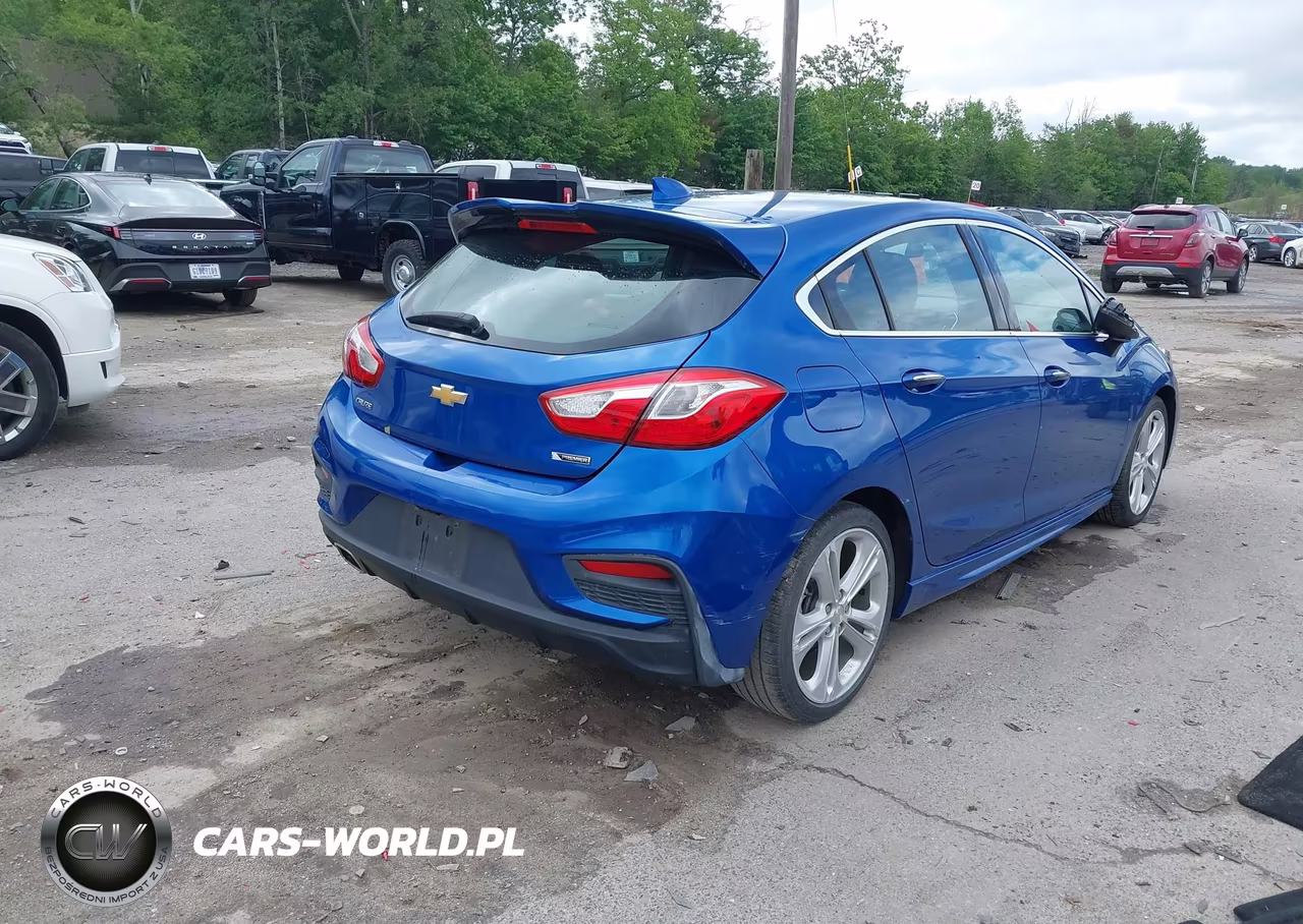 2017 Chevrolet Cruze Premier Auto VIN:3G1BF6SM5HS574858 - 4