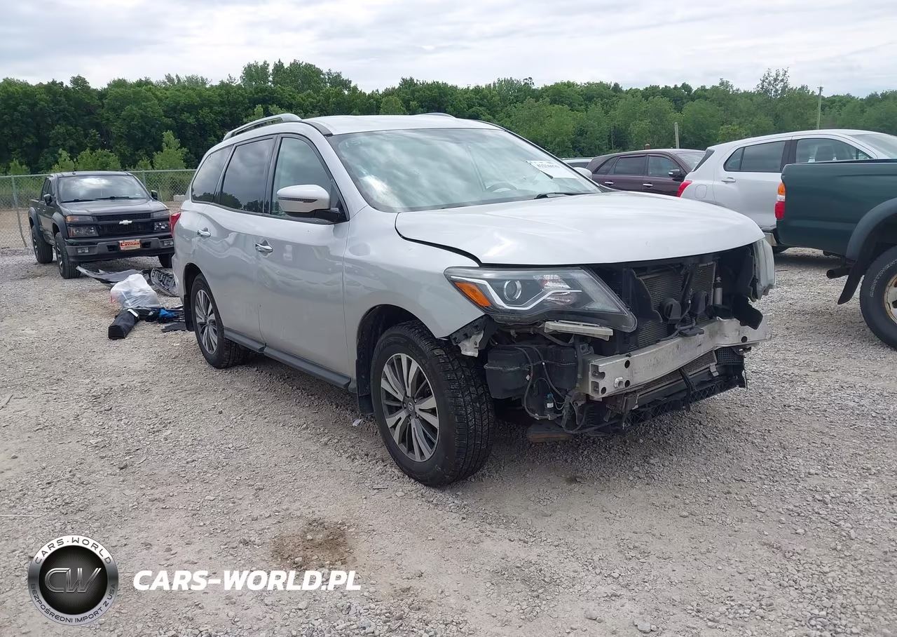 2018 Nissan Pathfinder S