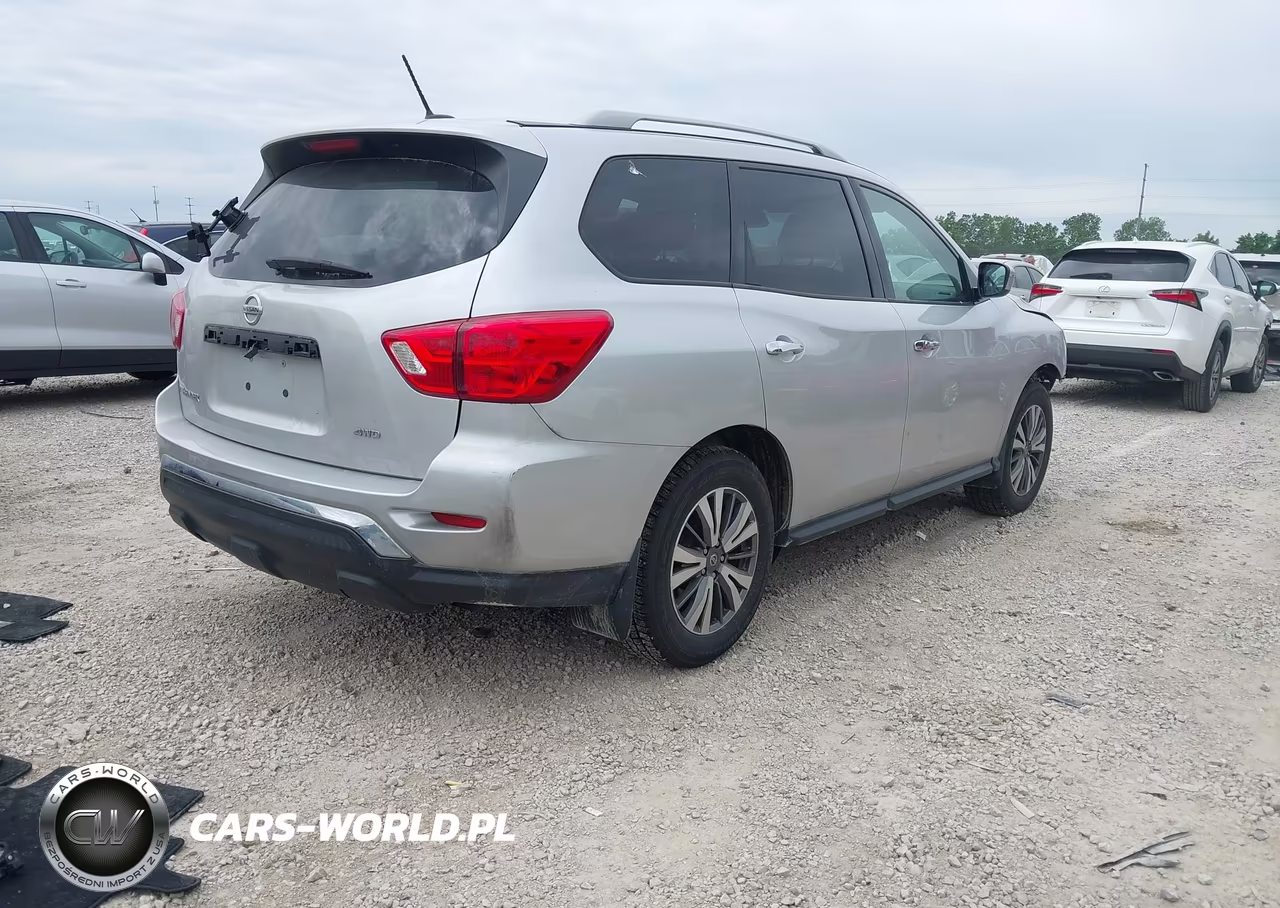 2018 Nissan Pathfinder S VIN:5N1DR2MM3JC627206 - 4