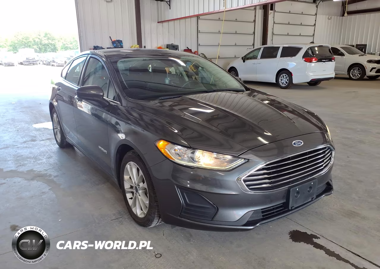 2019 Ford Fusion Hybrid Se – zdjęcie 1 z 16