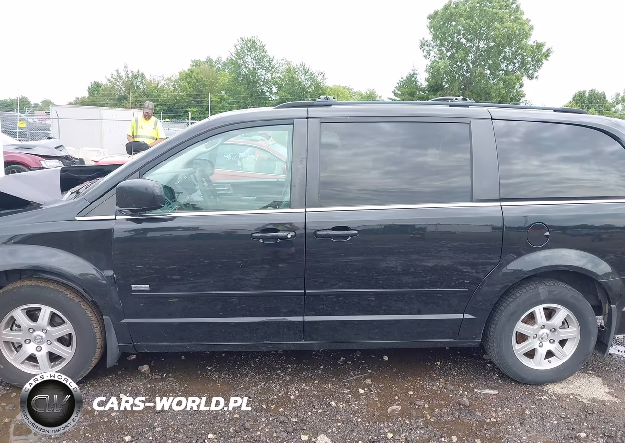 2008 Chrysler Town & Country Touring VIN:2A8HR54P58R729831 - 15