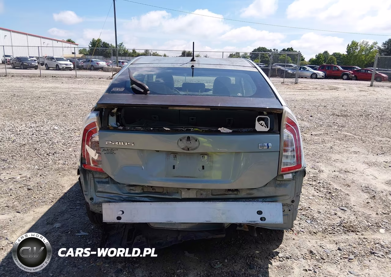 2013 Toyota Prius Two VIN:JTDKN3DU8D5694079 - 17