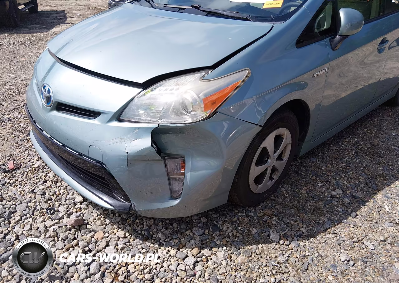 2013 Toyota Prius Two VIN:JTDKN3DU8D5694079 - 19