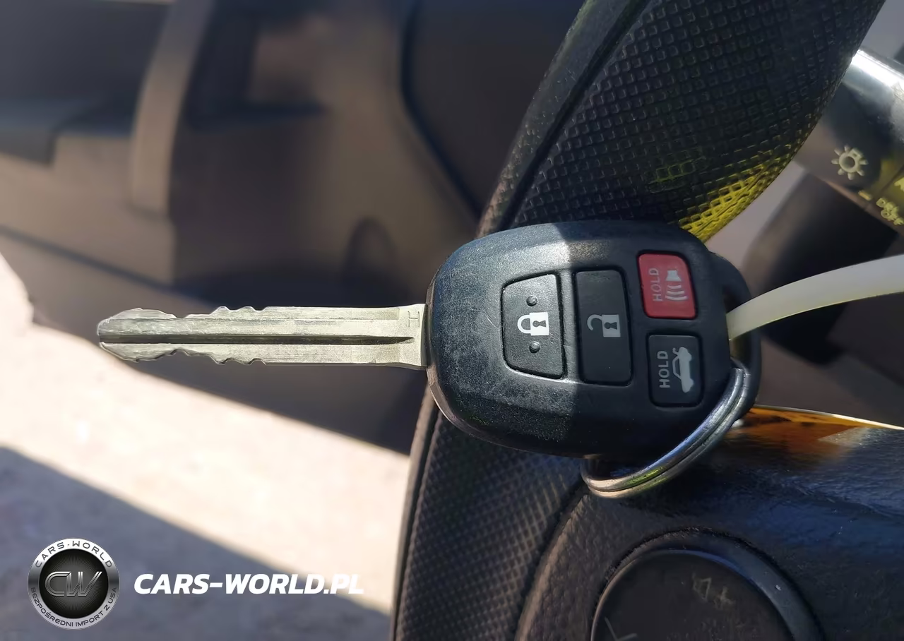 2019 Toyota Corolla Le VIN:5YFBURHE4KP932180 - 11