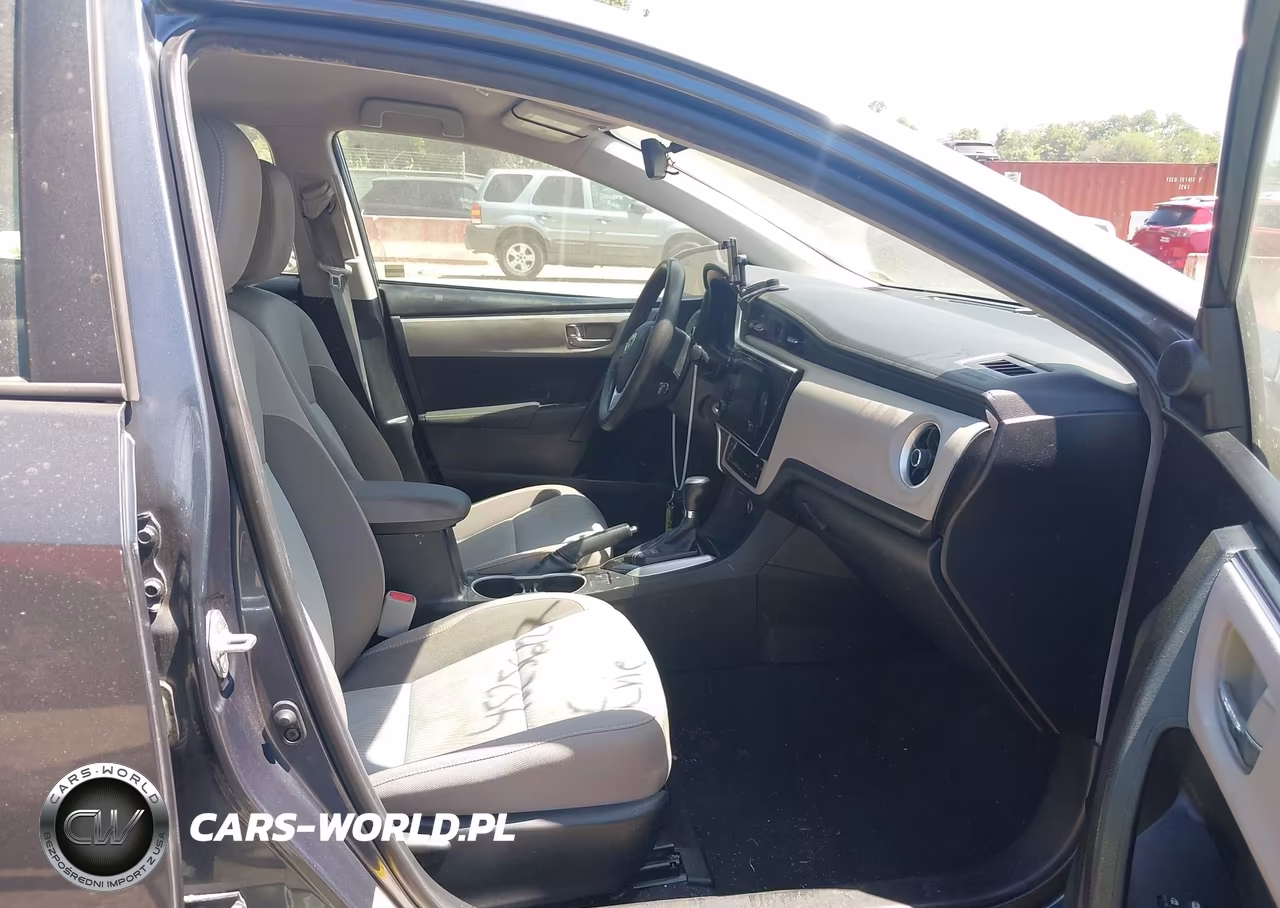 2019 Toyota Corolla Le VIN:5YFBURHE4KP932180 - 5