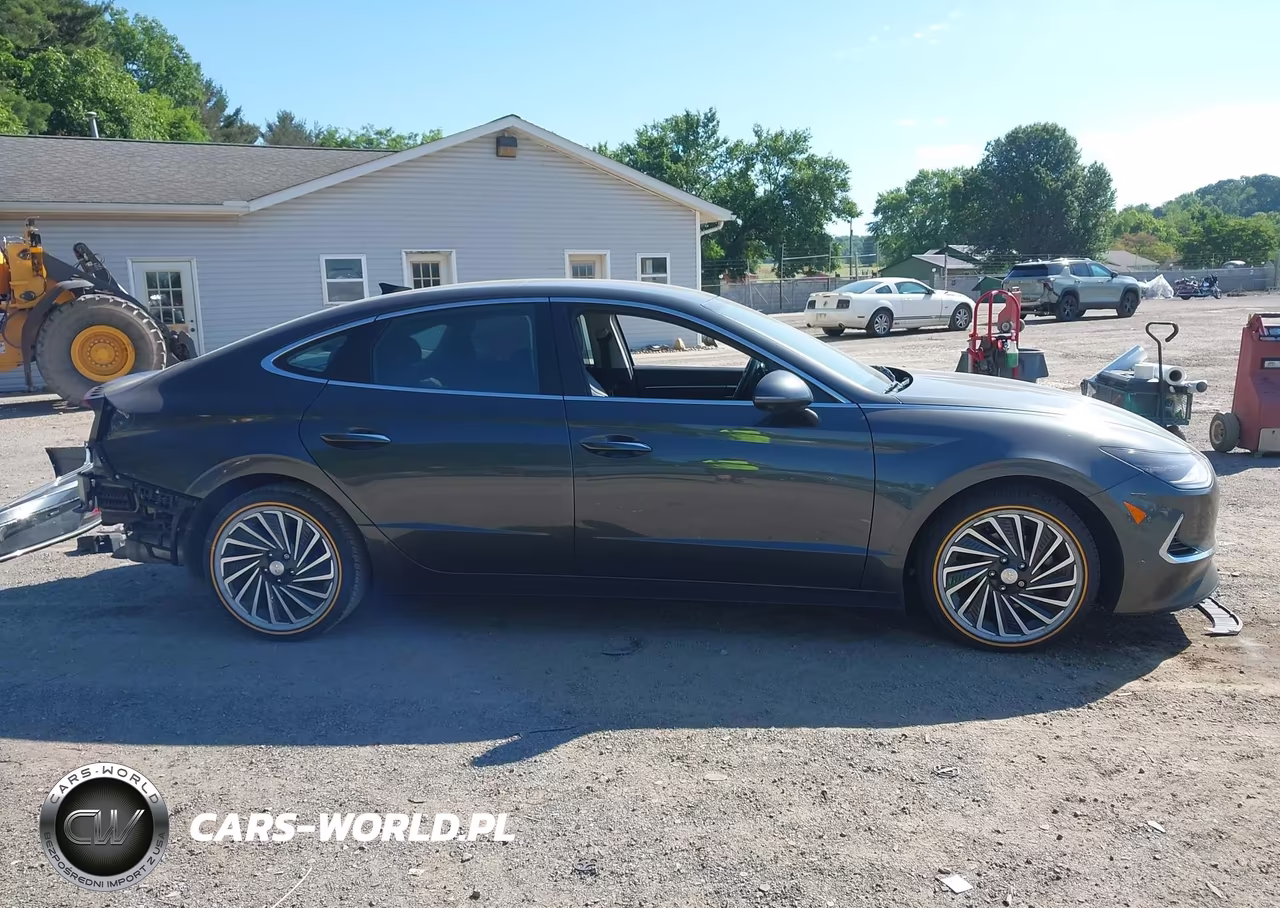 2021 Hyundai Sonata Limited VIN:KMHL54JJ2MA032151 - 14