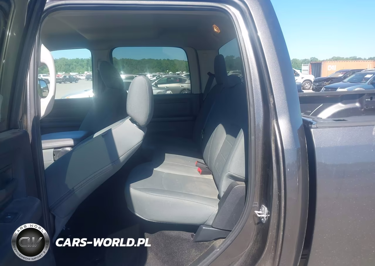2016 Ram 3500 Tradesman VIN:3C63R3GL4GG208528 - 6