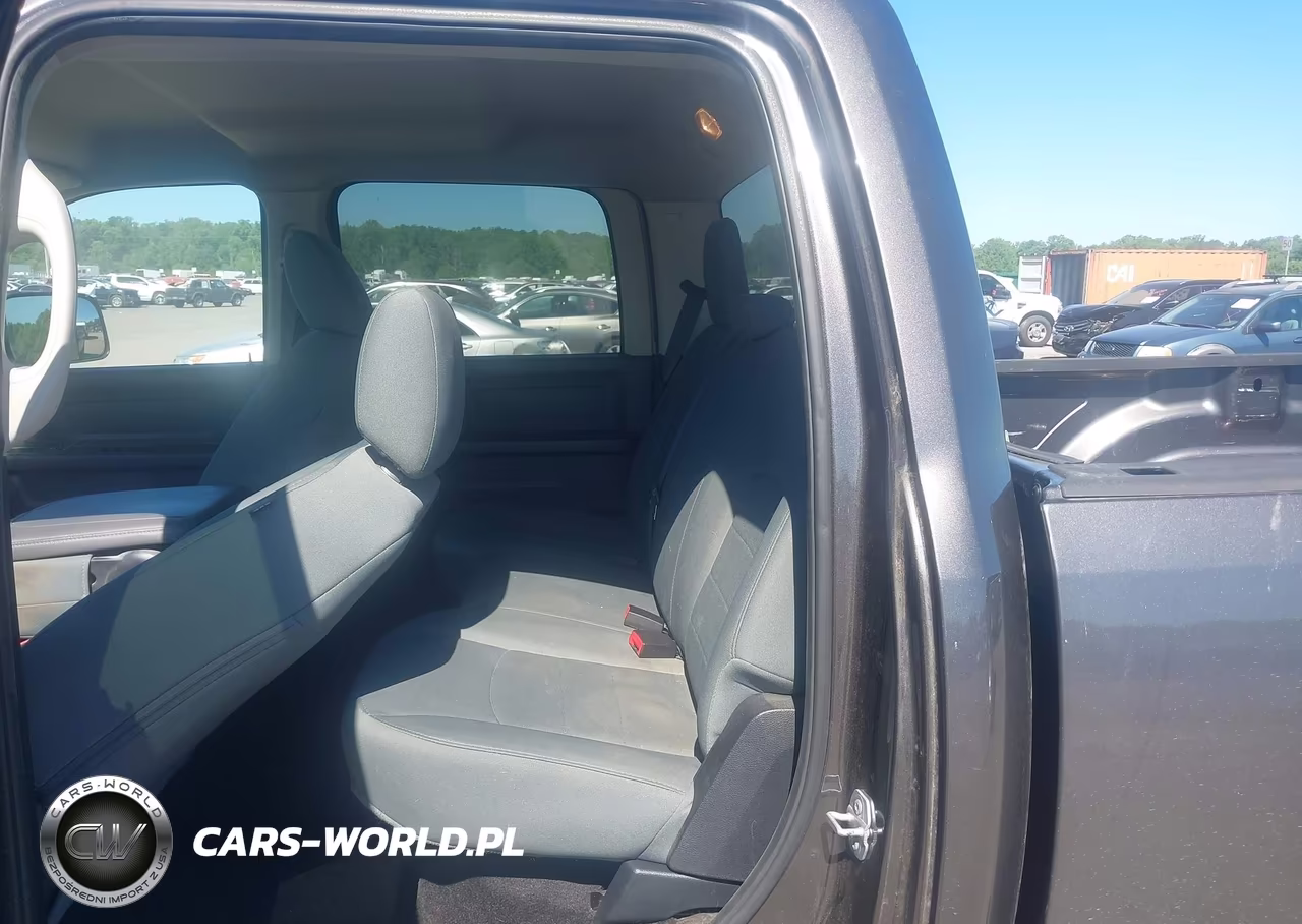 2016 Ram 3500 Tradesman VIN:3C63R3GL4GG208528 - 7