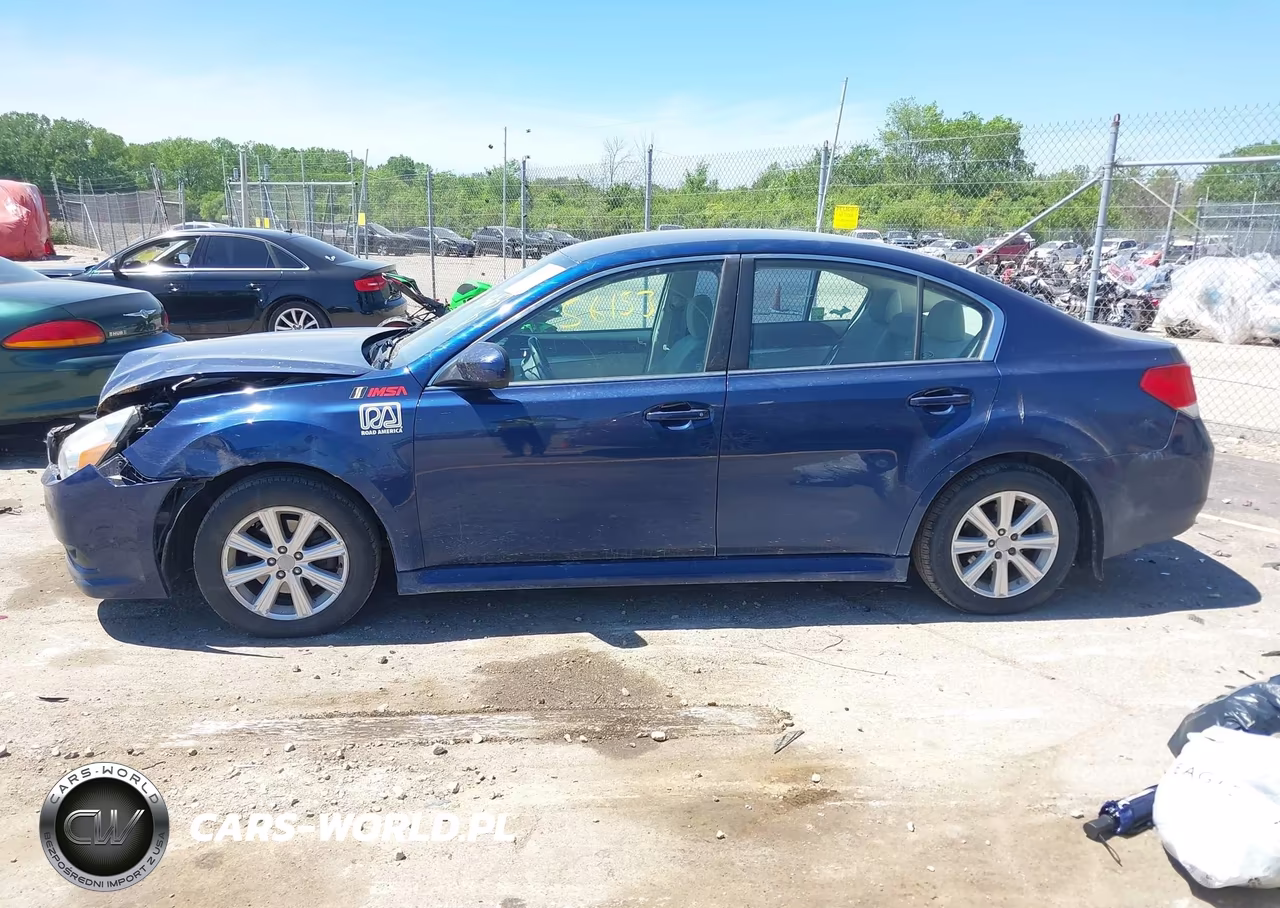 2010 Subaru Legacy 2.5I Premium VIN:4S3BMCB63A3245438 - 14