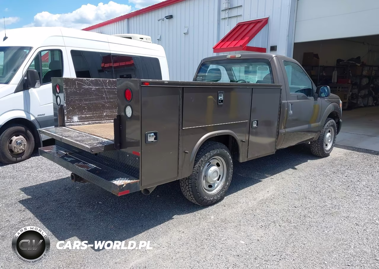 2015 Ford F-250 Xl VIN:1FDBF2A66FED31856 - 4