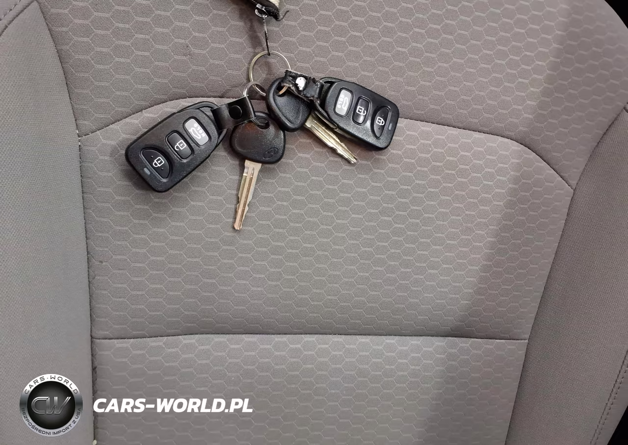 2020 Hyundai Elantra Se VIN:5NPD74LF9LH616193 - 11