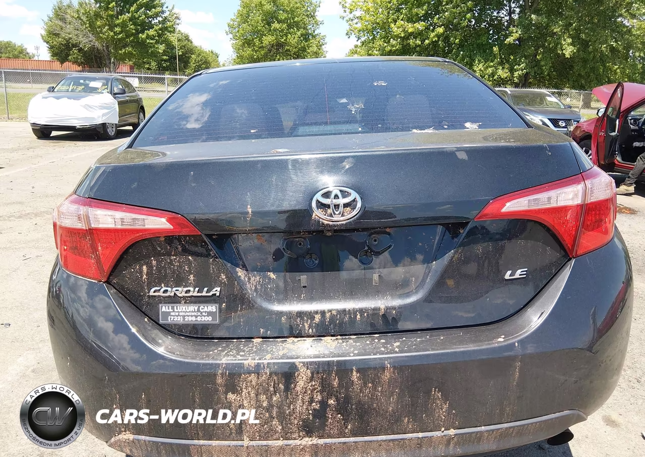 2018 Toyota Corolla Le VIN:2T1BURHE2JC117412 - 16