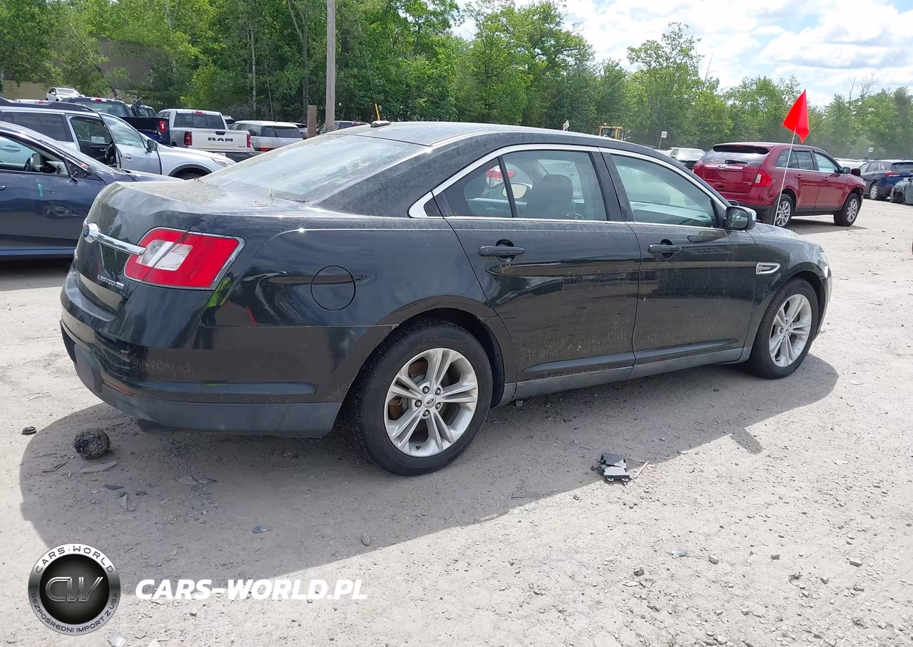 2010 Ford Taurus Limited VIN:1FAHP2JW8AG157321 - 4