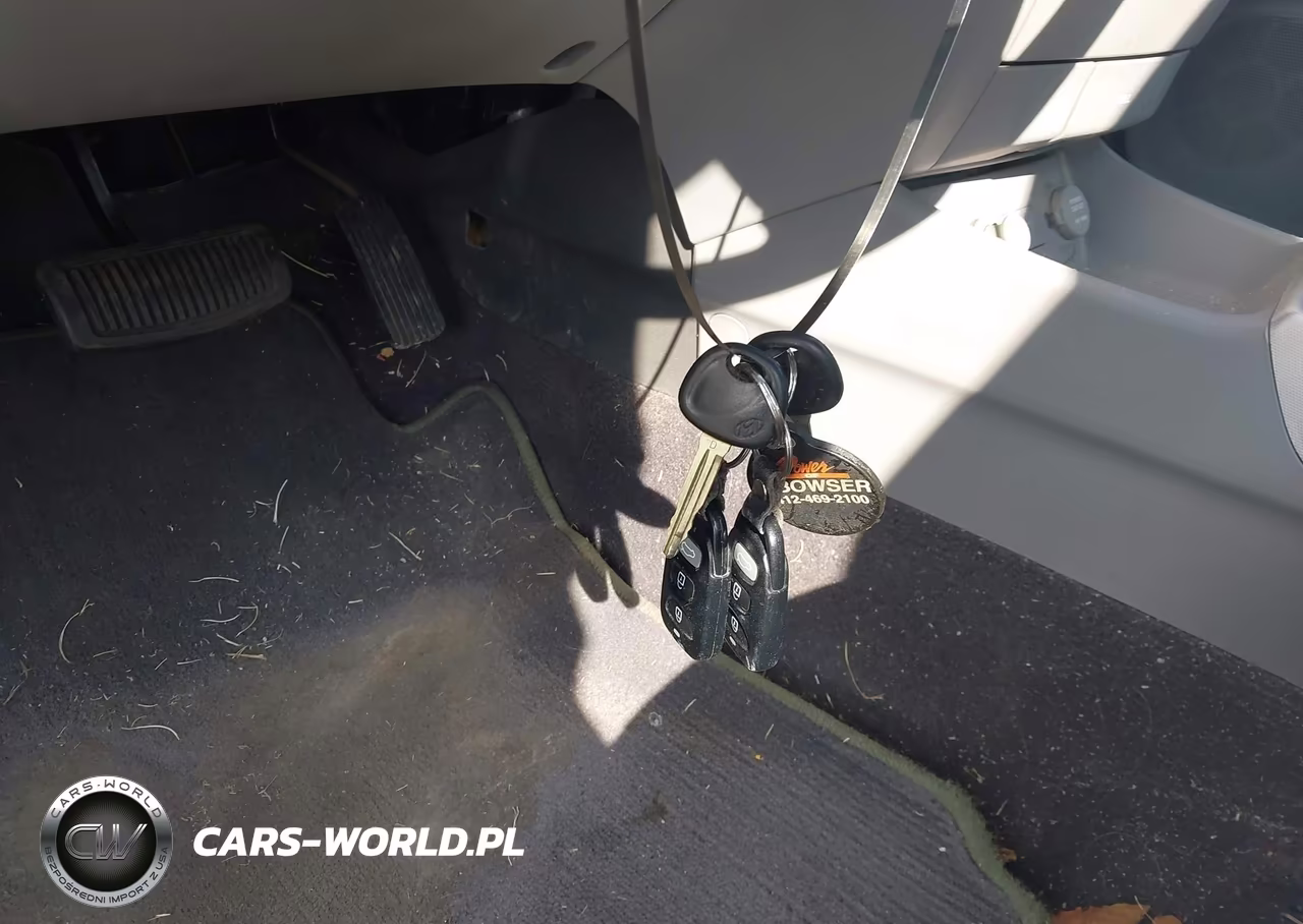 2008 Hyundai Elantra Gls-Se VIN:KMHDU46D28U386508 - 11