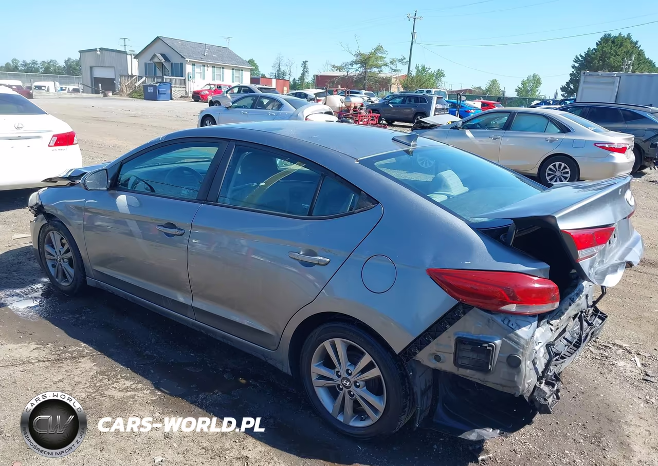 2017 Hyundai Elantra Se VIN:KMHD84LF9HU068881 - 3