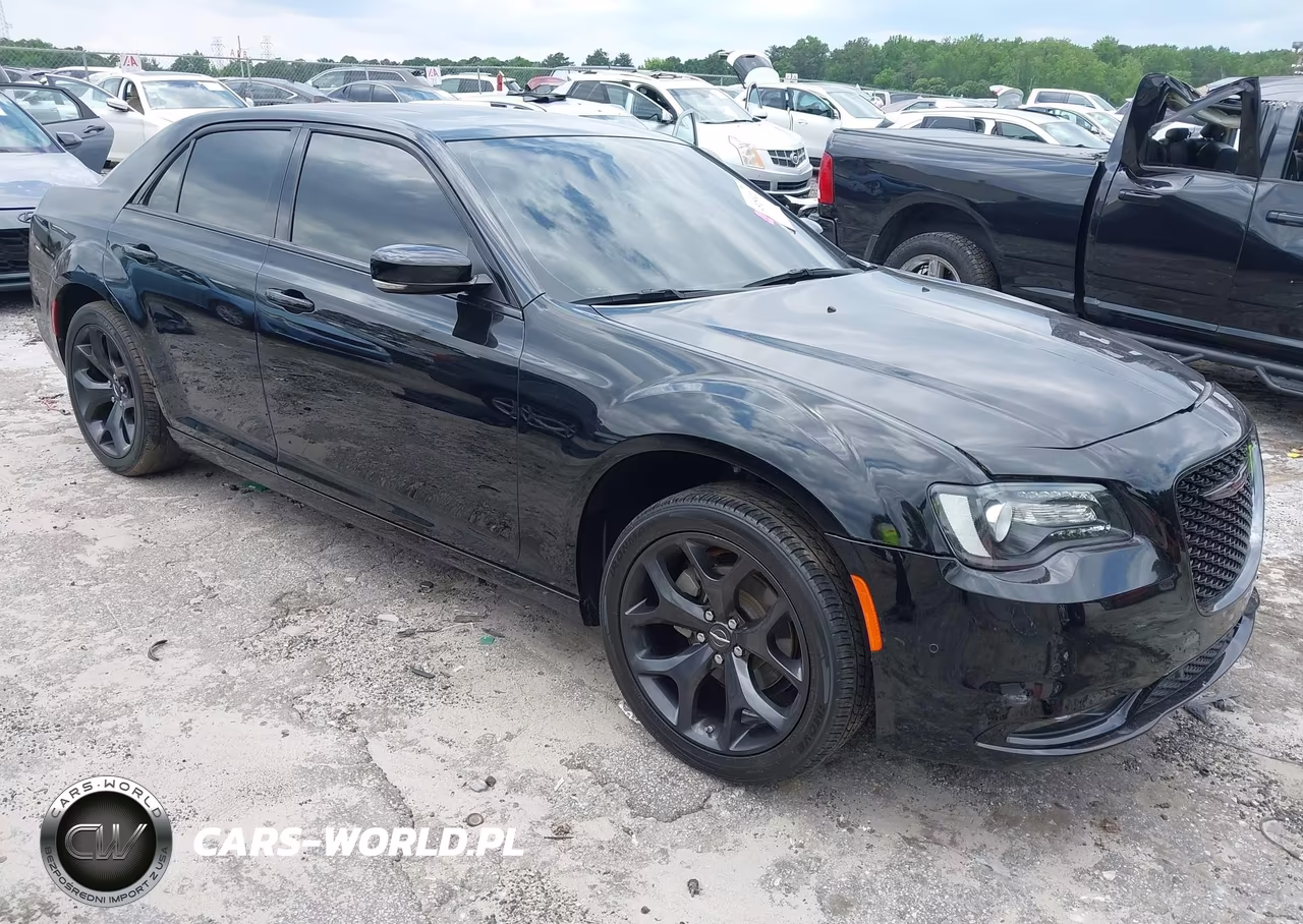 2022 Chrysler 300 S – zdjęcie 1 z 17