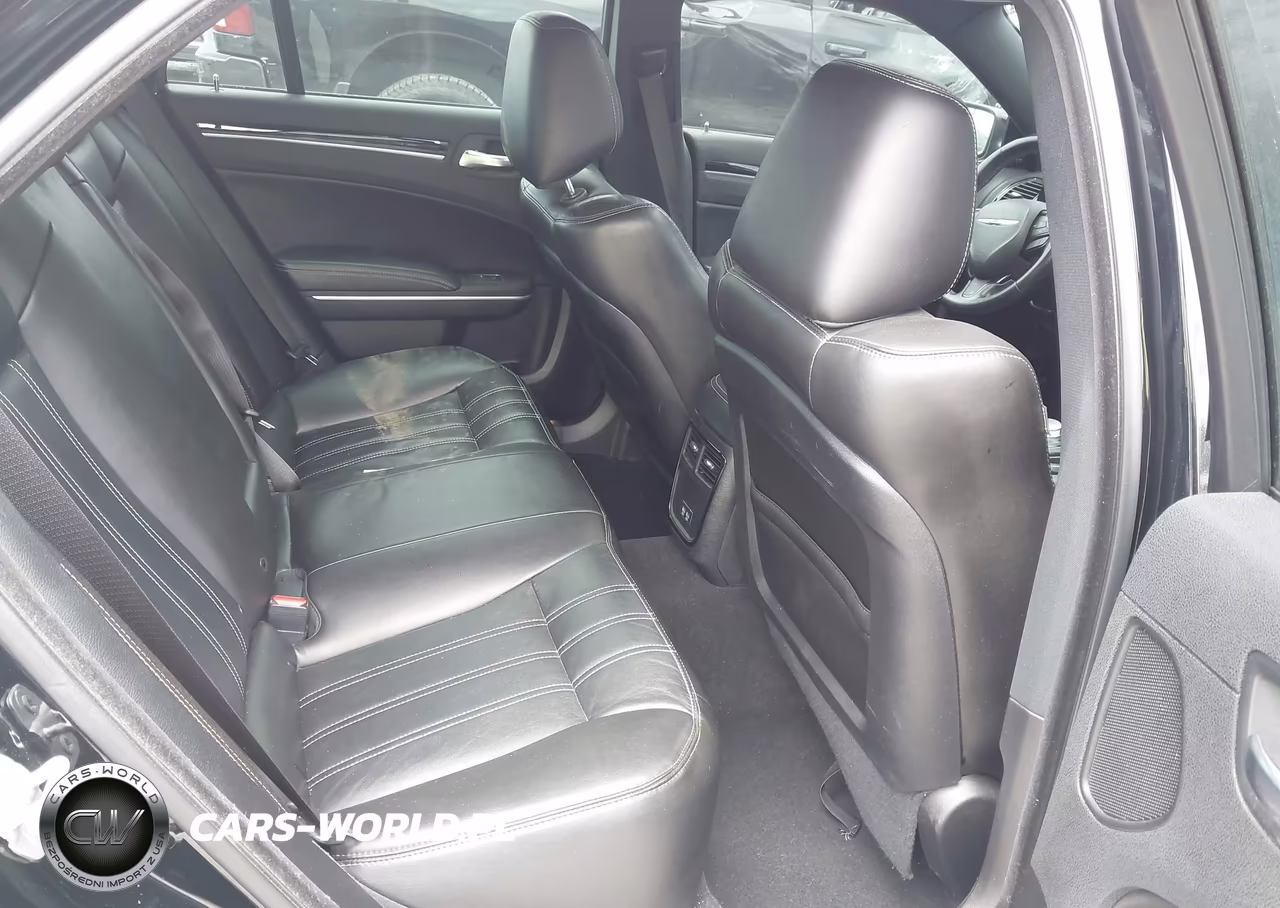 2022 Chrysler 300 S VIN:2C3CCABG2NH158738 - 8