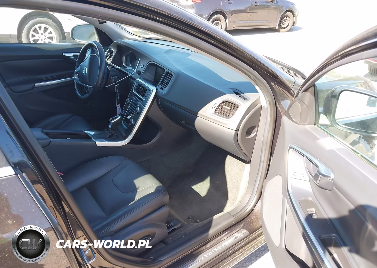 2015 Volvo V60 T5 Premier VIN:YV140MEB9F1199050 - 5