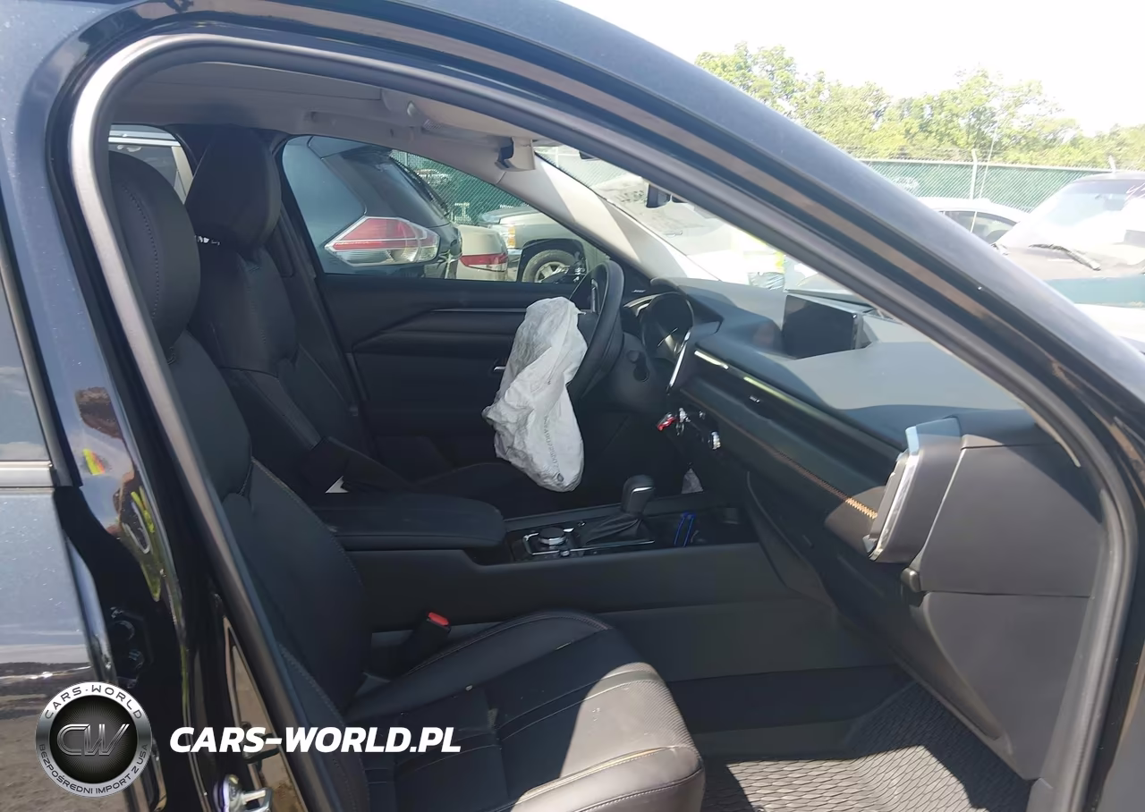2026 Mazda Cx-50 Hybrid Premium Plus VIN:7MMVAAEW2TN158594 - 5