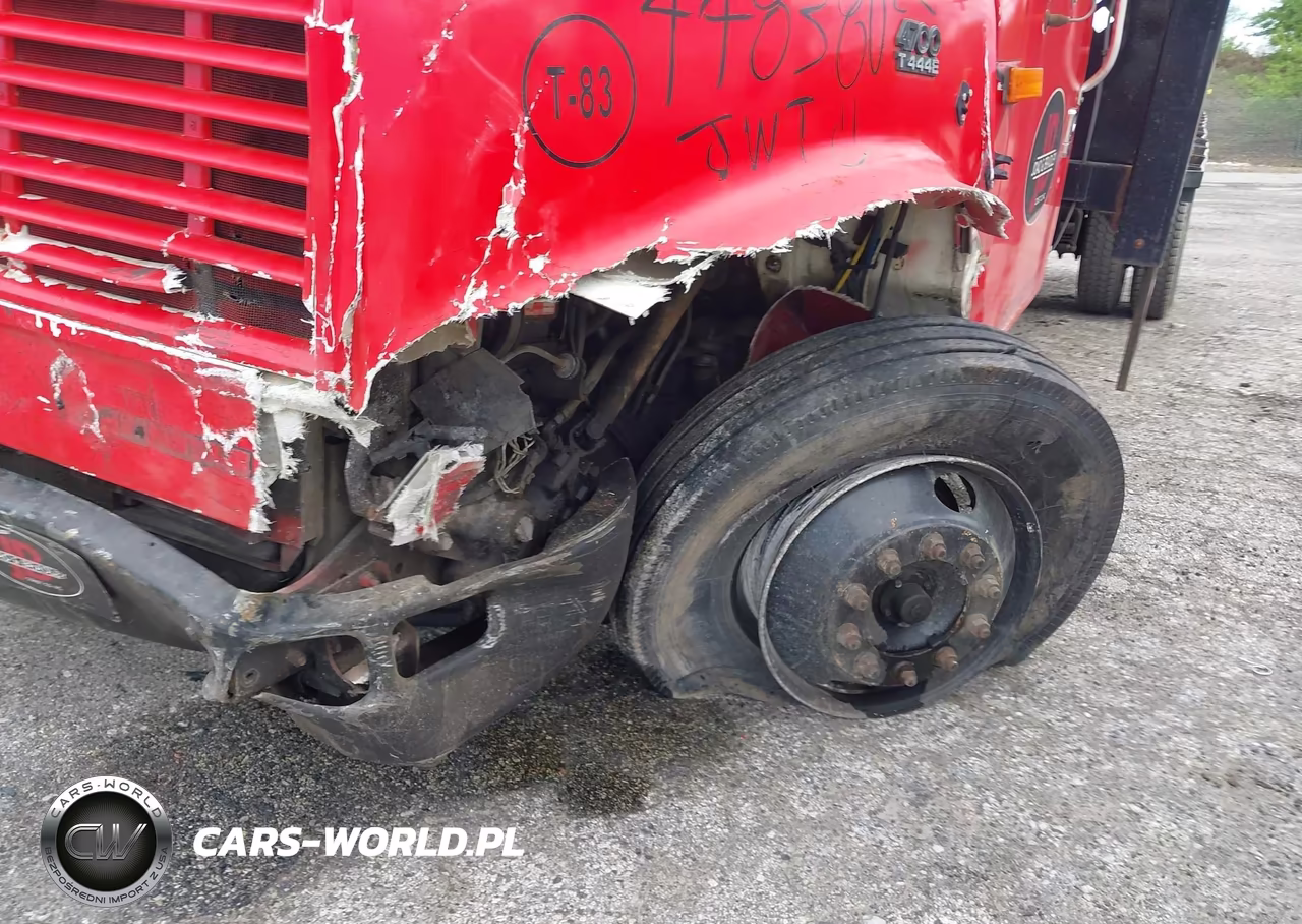 2001 International 4000 4700 VIN:1HTSCABM61H312514 - 11