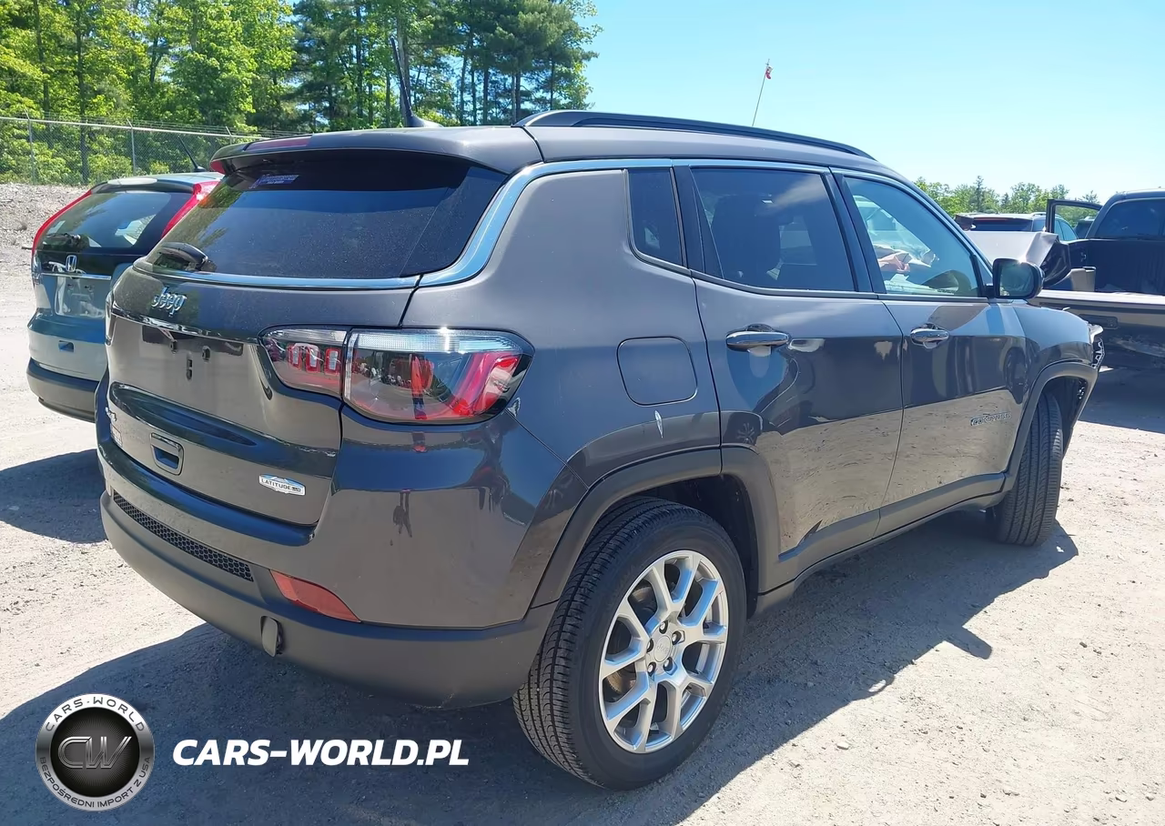 2024 Jeep Compass Latitude Lux Fwd VIN:3C4NJDFN4RT120087 - 4