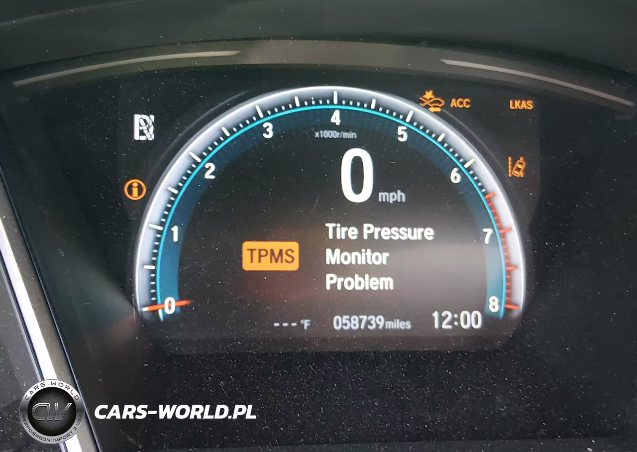 2019 Honda Civic Touring VIN:19XFC1F96KE001743 - 16