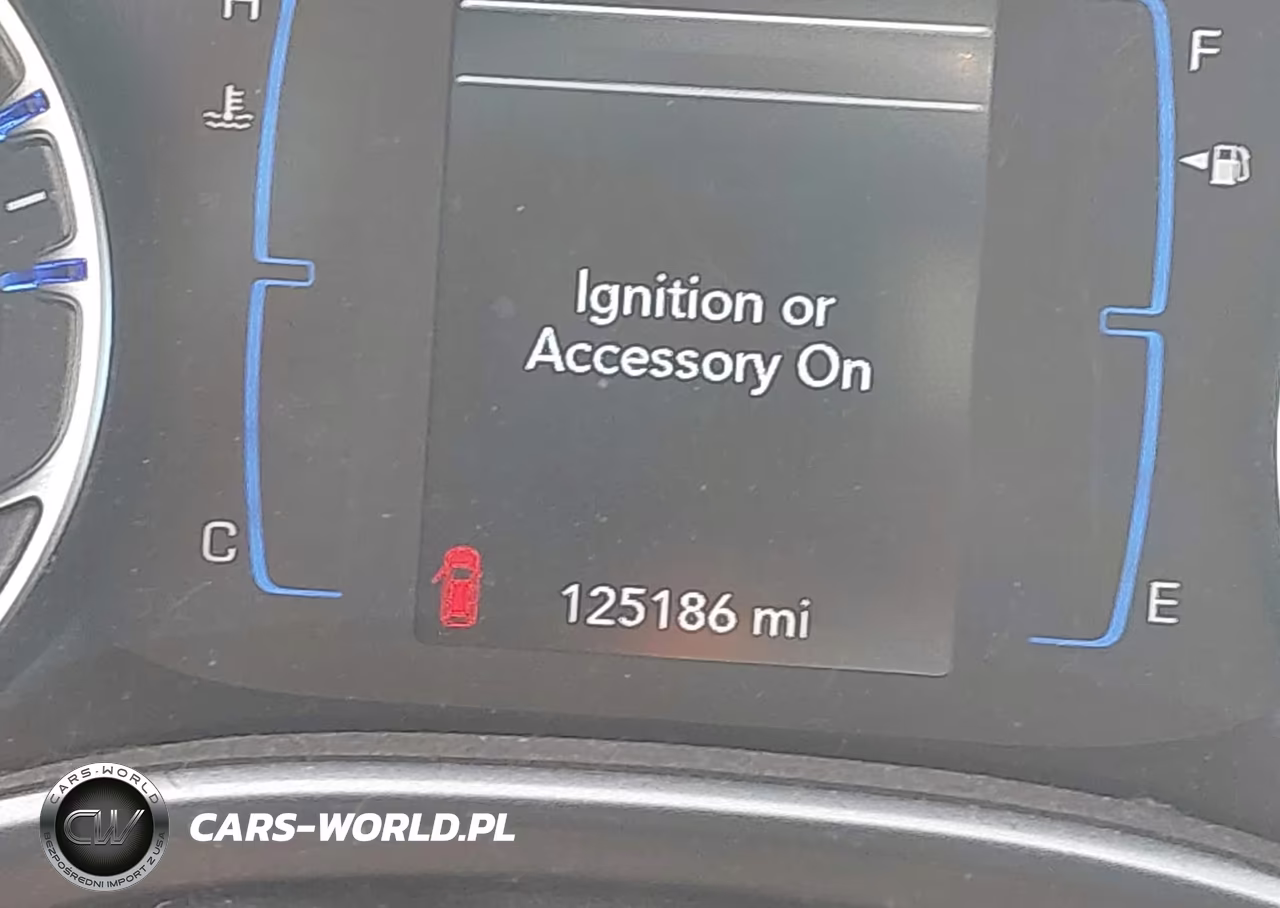 2017 Chrysler Pacifica Touring VIN:2C4RC1DG7HR634306 - 7
