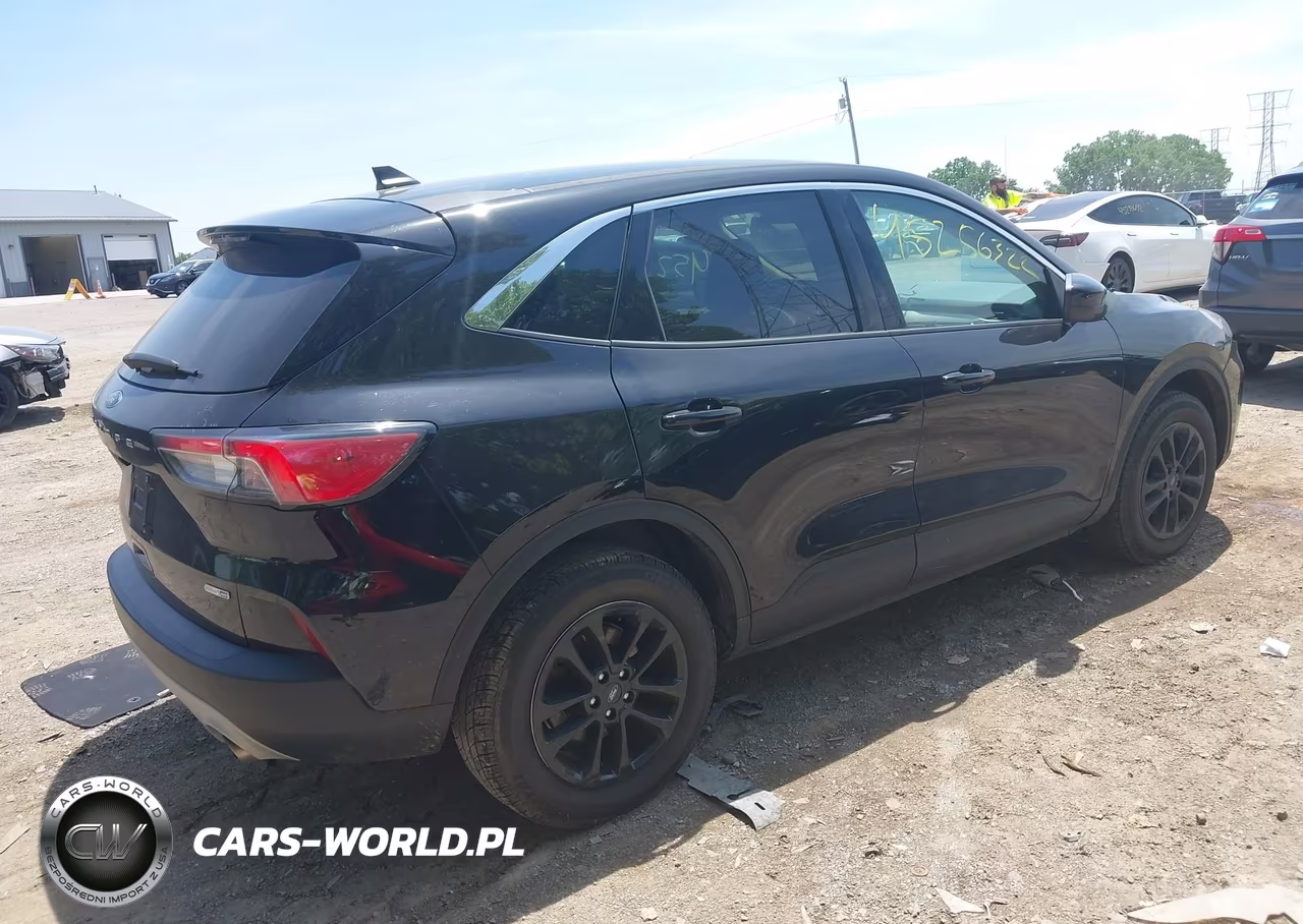 2020 Ford Escape Se VIN:1FMCU9G63LUC14733 - 4