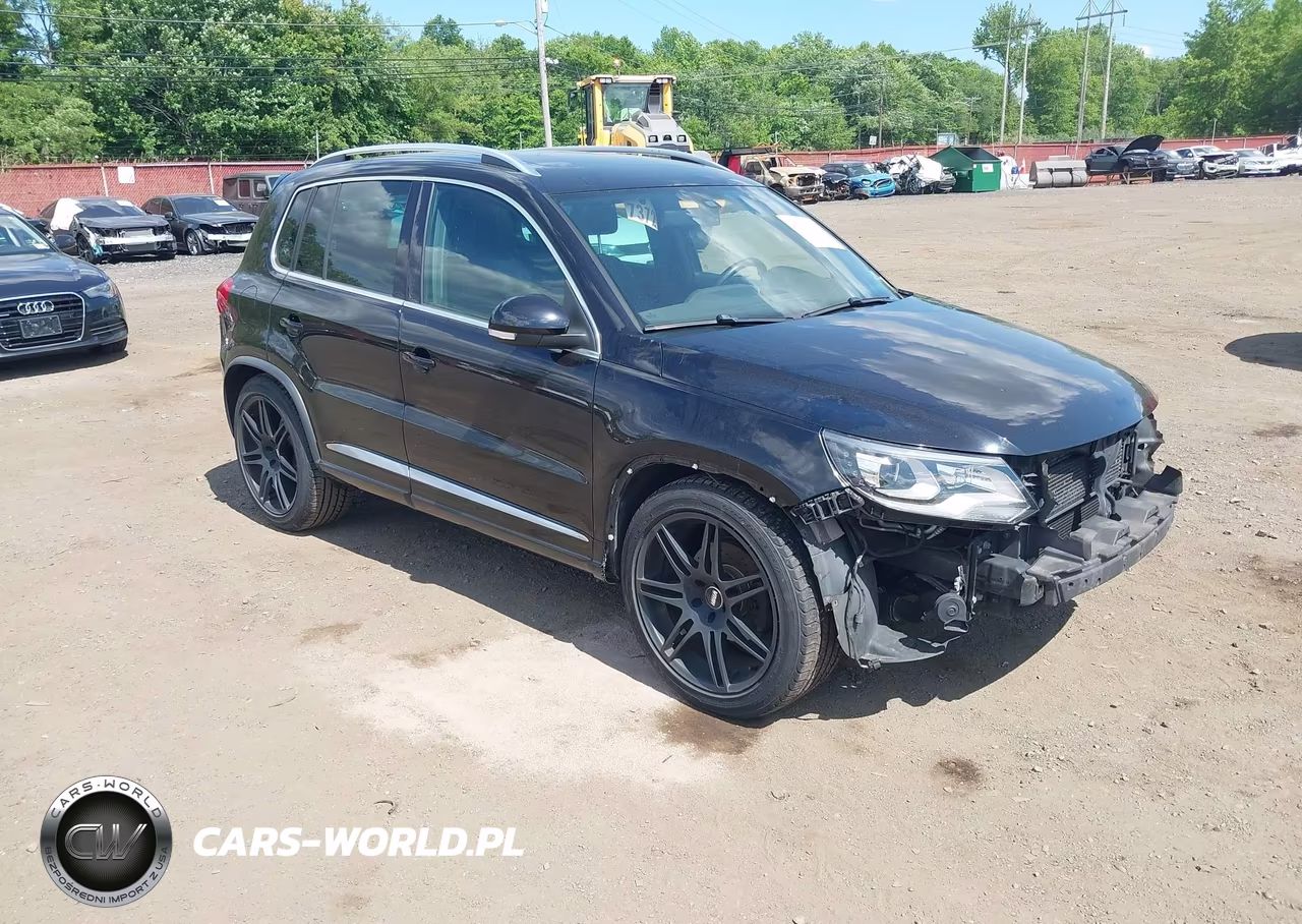 2014 Volkswagen Tiguan R-Line