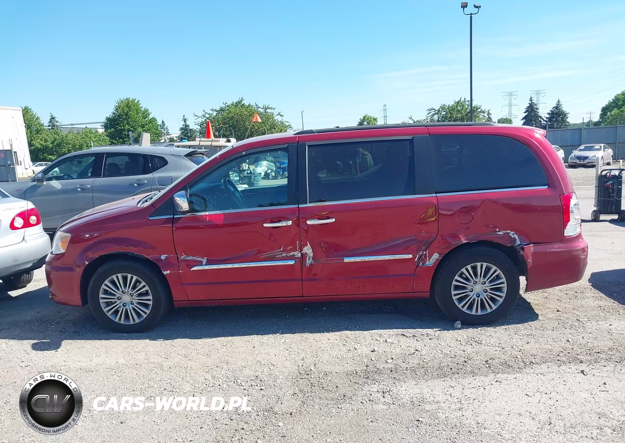 2014 Chrysler Town & Country Touring-L VIN:2C4RC1CG9ER413187 - 14