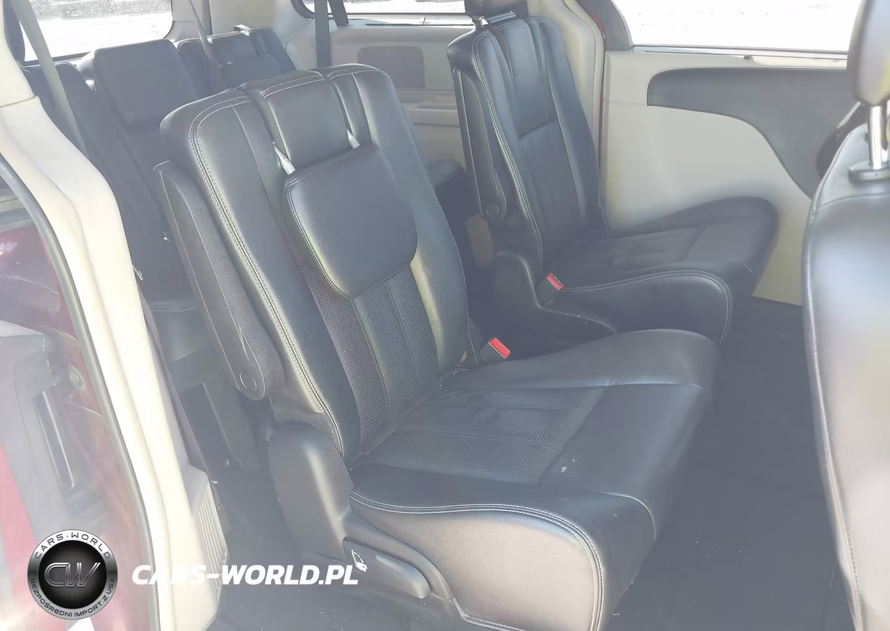 2014 Chrysler Town & Country Touring-L VIN:2C4RC1CG9ER413187 - 8
