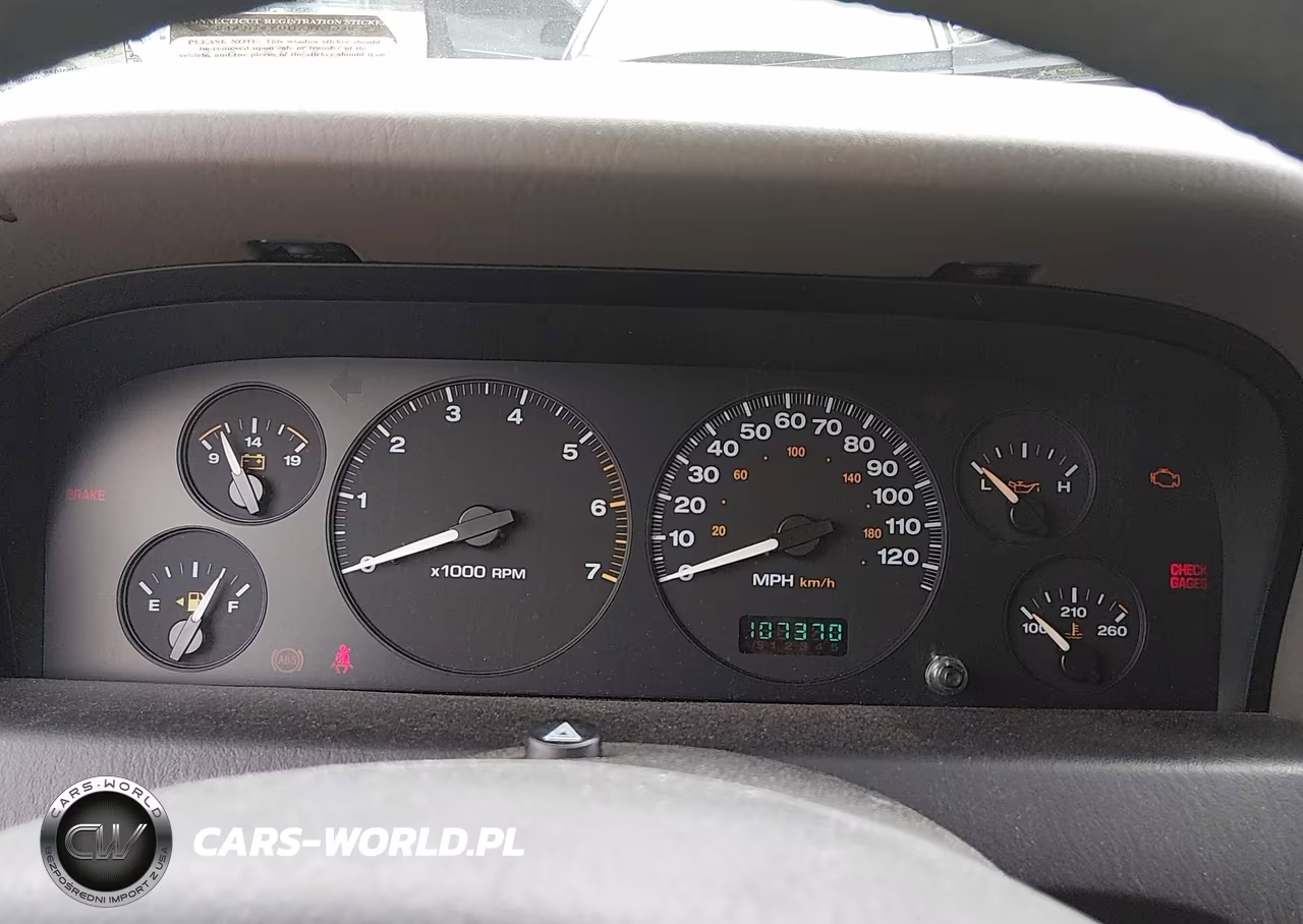 2004 Jeep Grand Cherokee Laredo VIN:1J4GW48S94C106939 - 7