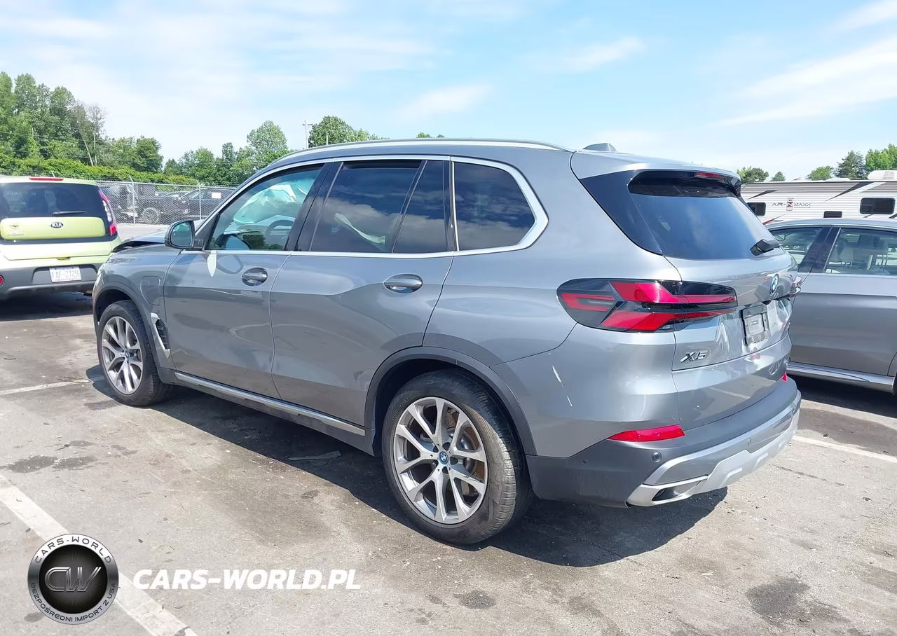 2024 BMW X5 Phev xDrive50E VIN:5UX43EU03R9U15515 - 3