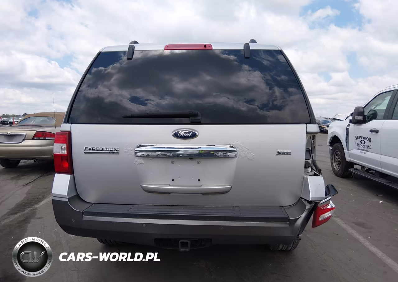 2011 Ford Expedition Xlt VIN:1FMJU1J53BEF47077 - 16