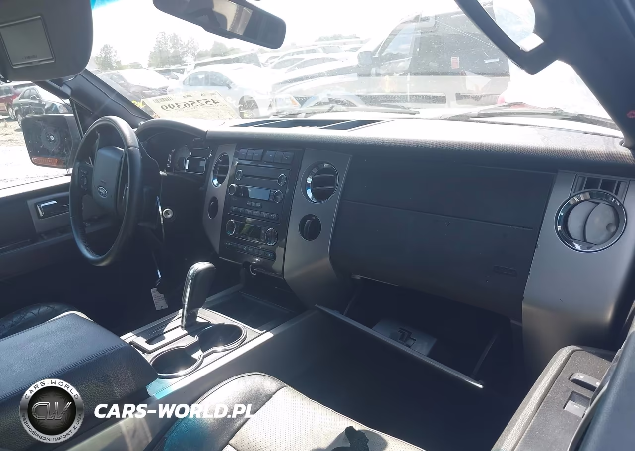 2011 Ford Expedition Xlt VIN:1FMJU1J53BEF47077 - 5