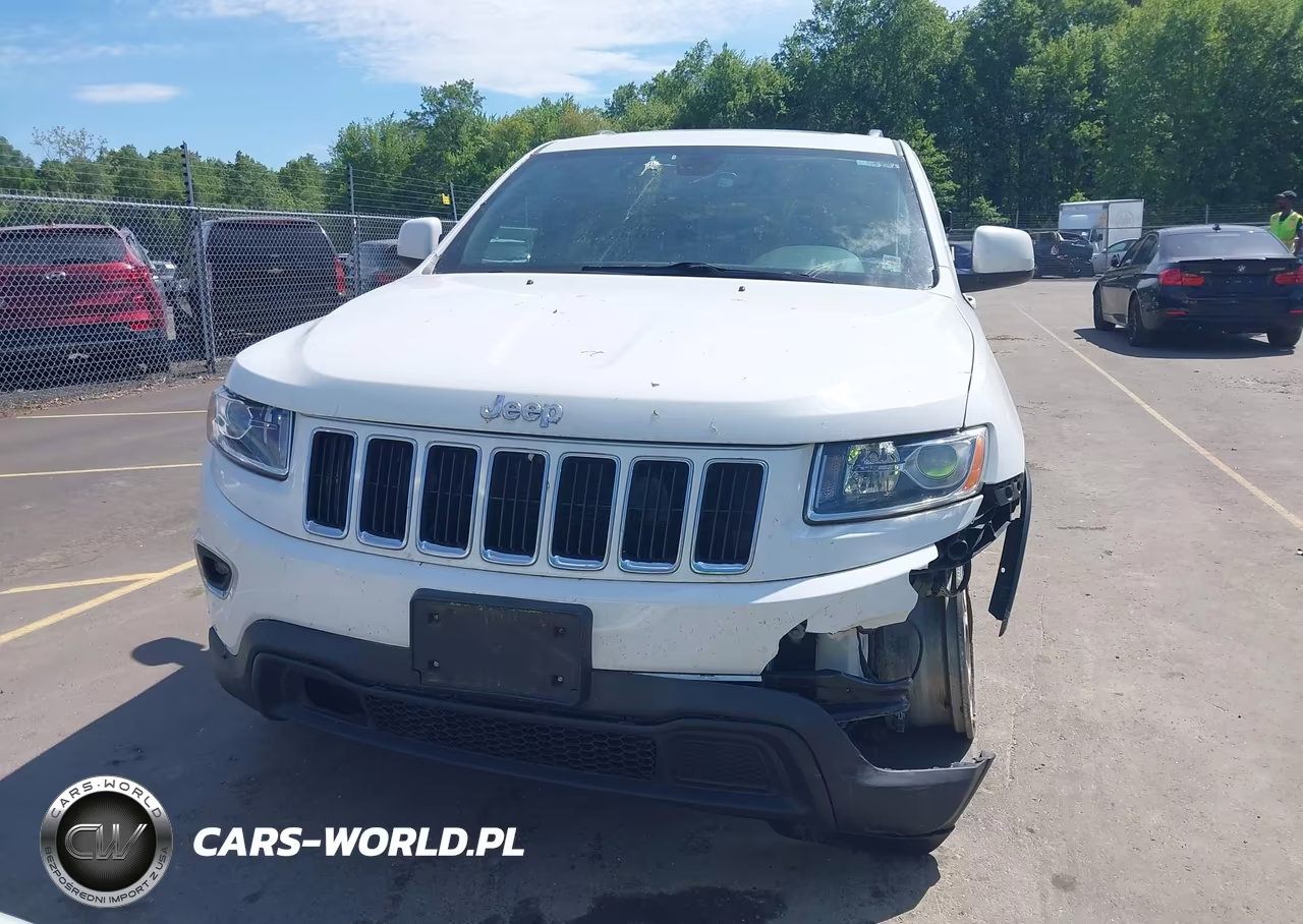 2015 Jeep Grand Cherokee Laredo VIN:1C4RJFAG5FC650436 - 12
