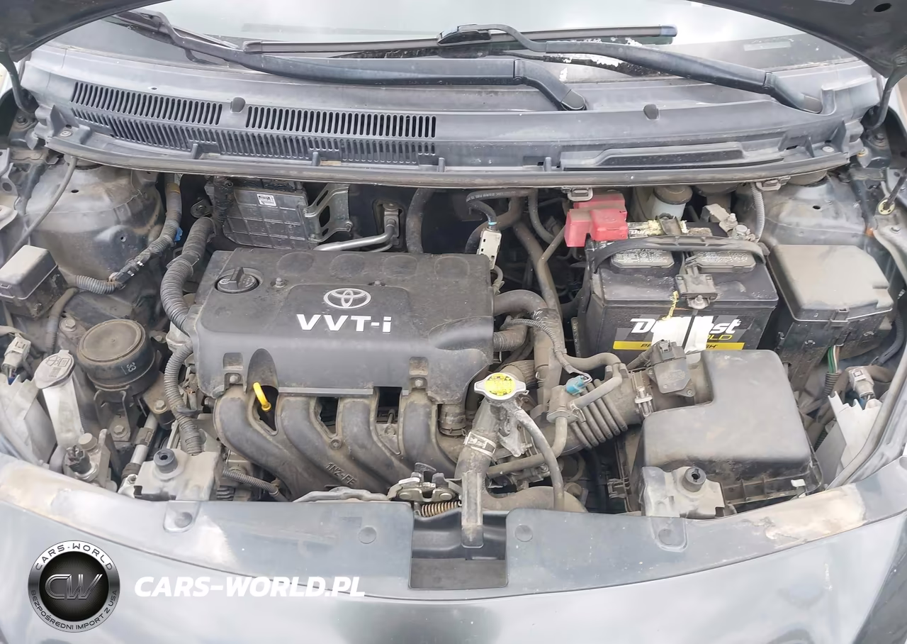 2010 Toyota Yaris VIN:JTDBT4K31A1379214 - 10