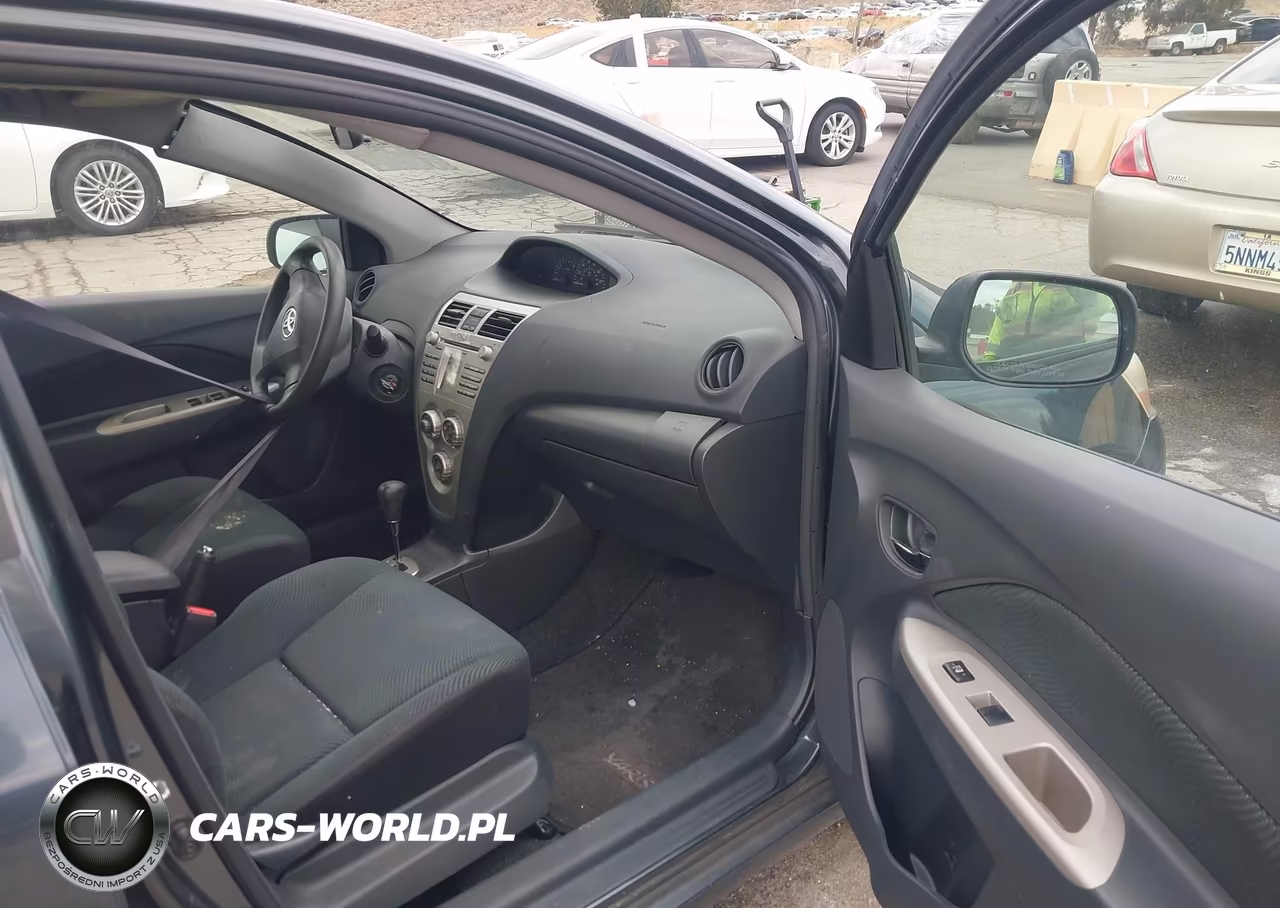 2010 Toyota Yaris VIN:JTDBT4K31A1379214 - 5