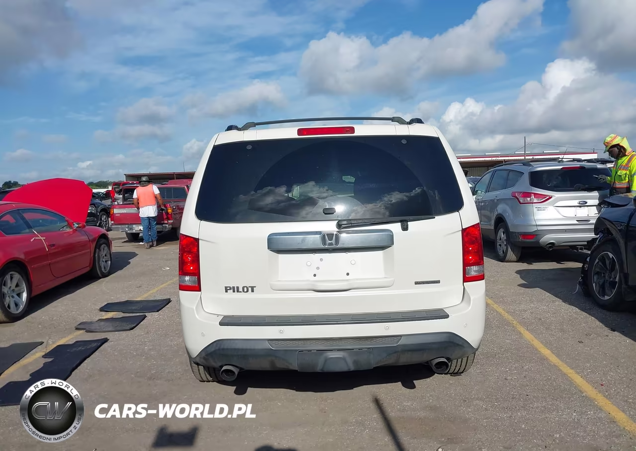 2014 Honda Pilot Touring VIN:5FNYF3H90EB018531 - 15