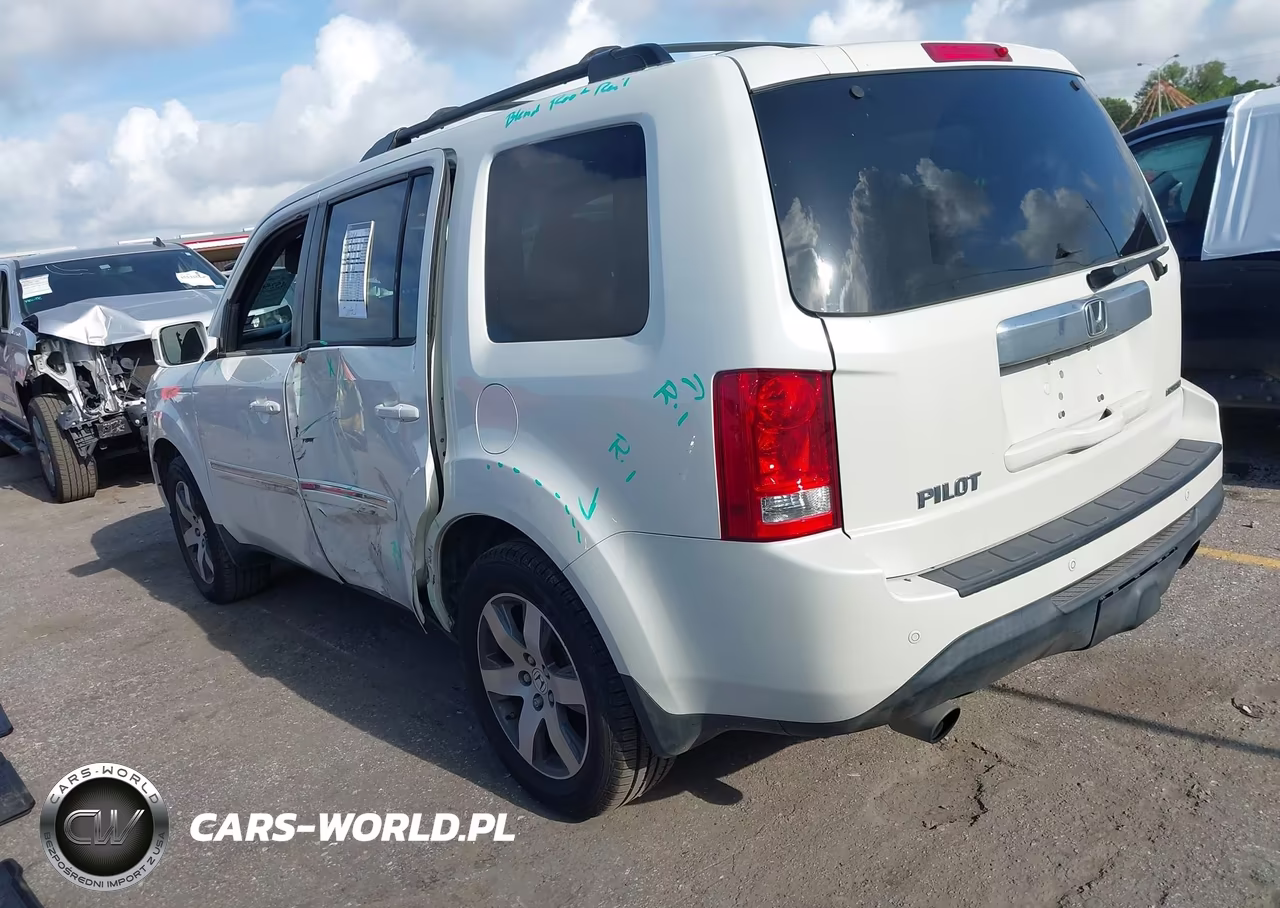 2014 Honda Pilot Touring VIN:5FNYF3H90EB018531 - 3