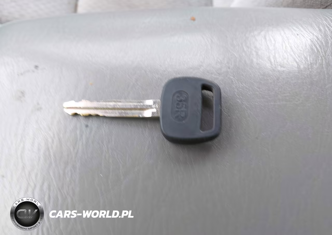 2002 Toyota Camry Le VIN:4T1BE32K52U549954 - 11