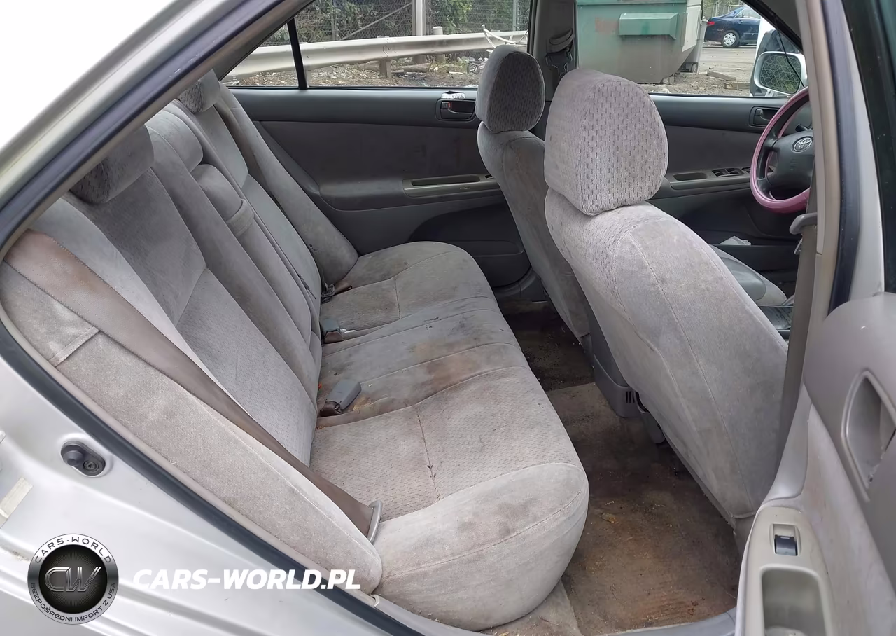 2002 Toyota Camry Le VIN:4T1BE32K52U549954 - 8