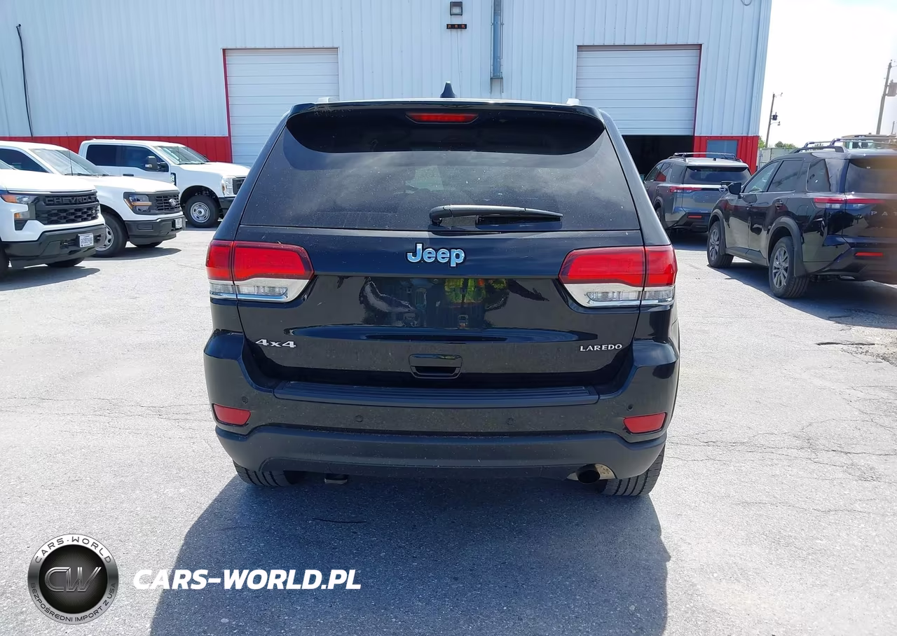 2020 Jeep Grand Cherokee Laredo E 4X4 VIN:1C4RJFAGXLC406258 - 16