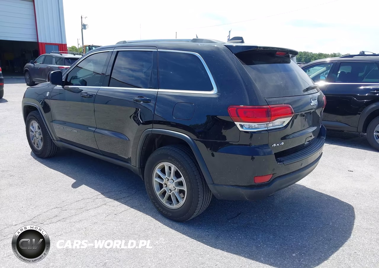 2020 Jeep Grand Cherokee Laredo E 4X4 VIN:1C4RJFAGXLC406258 - 3