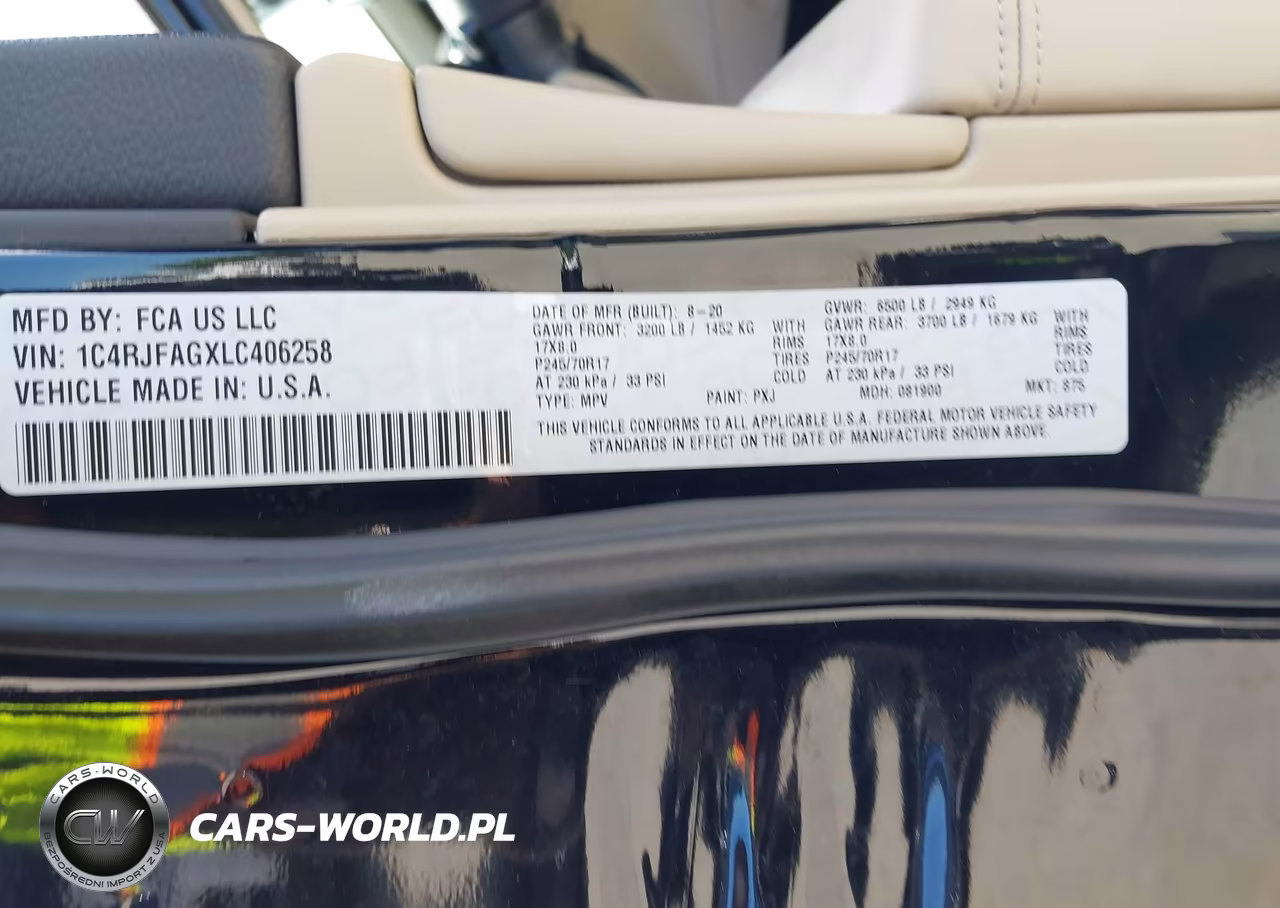 2020 Jeep Grand Cherokee Laredo E 4X4 VIN:1C4RJFAGXLC406258 - 9
